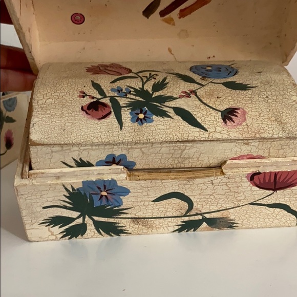 Boxes - Picture 2 of 4